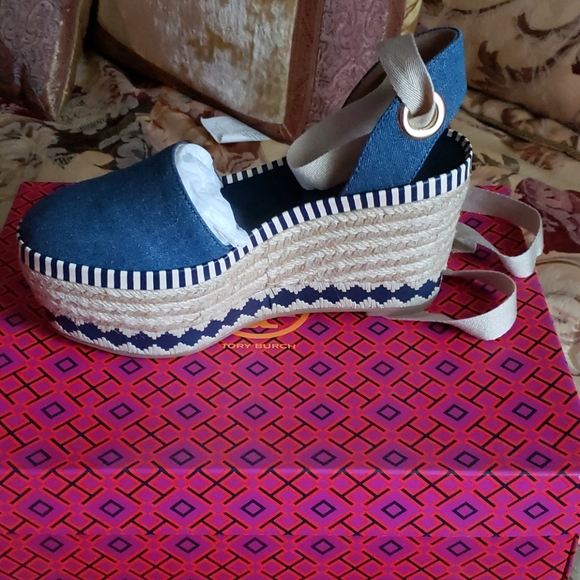 NWT! TORY BURCH DANDY ESPADRILLE WEDGE 5.5 - Picture 4 of 6